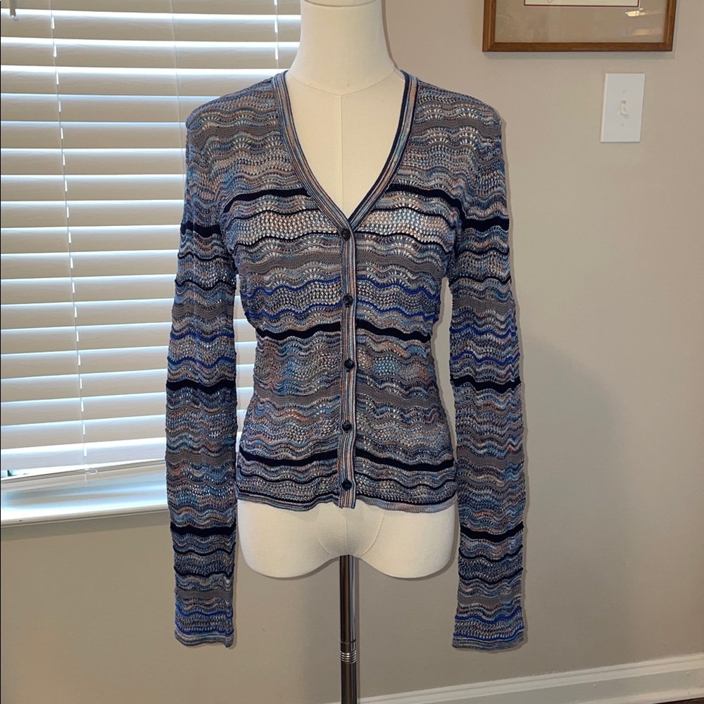 Allison NY Elegant Wave Pattern Women's Cardigan